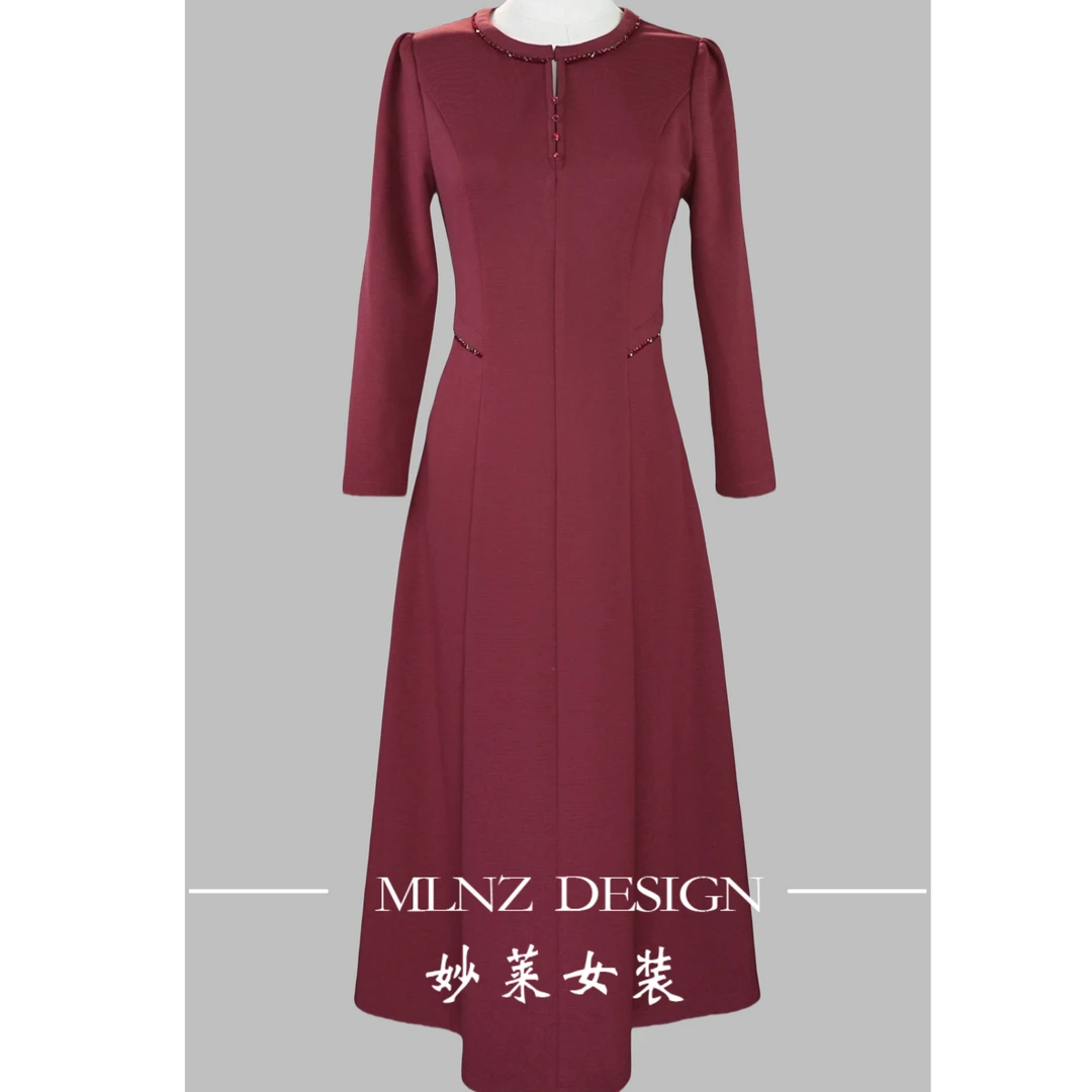 【妙莱 相思】25年春季新款手工钉珠简约大气显瘦减龄连衣裙M10331