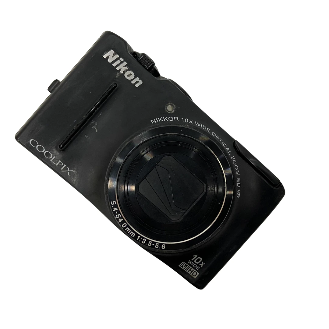 95新 Nikon/尼康 S8100 1210万像素10倍光学变焦no退no换(镜划）