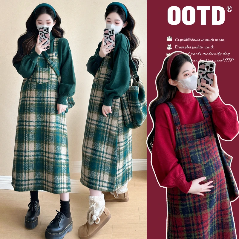 孕妇装秋装2024新款格子连衣裙复古毛呢背带裙大码秋冬季裙子套装