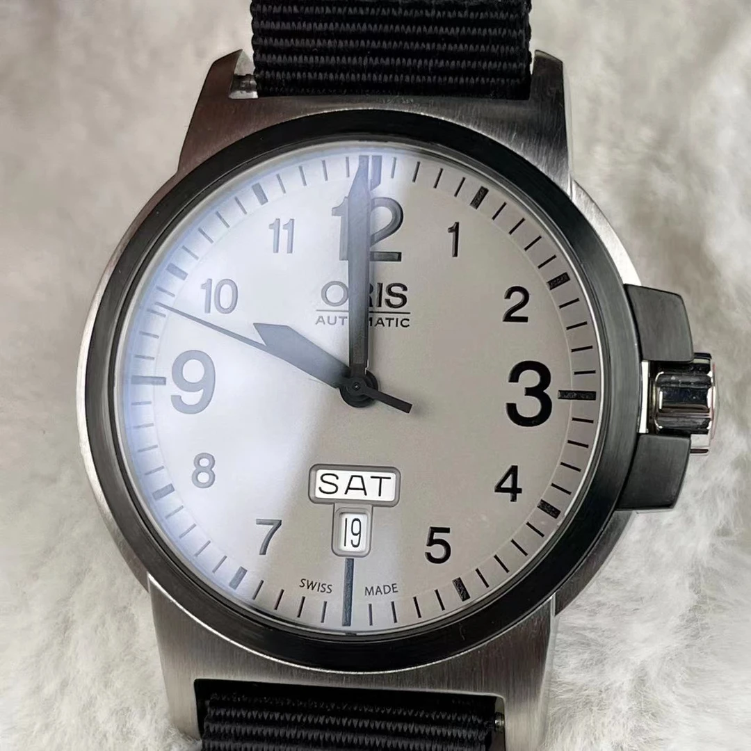 95新 Oris/豪利时 航空系列手表/42表径/后配扣/公价10800