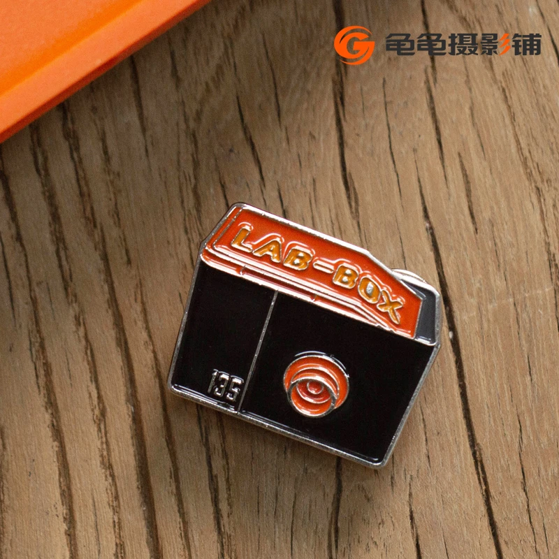 LAB-BOX暗房冲洗显影罐文创徽章限定纪念金属文艺烤漆周边胸针