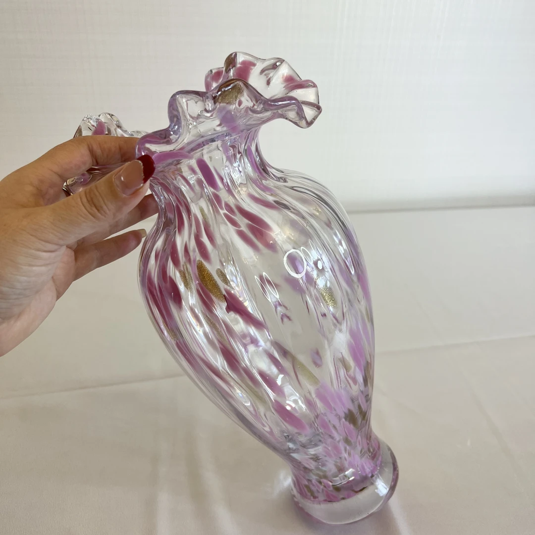 纯手工制作中古芬顿款裙摆口金红粉彩点玻璃工艺品花瓶，高32内口