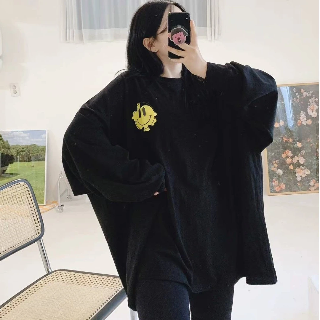 2023秋季女款韩版时尚卫衣