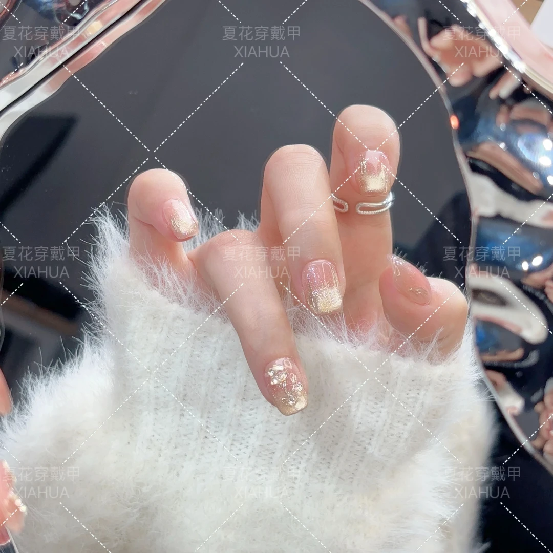 【玫瑰故事】纯手工轻奢设计高级感显白纯手工美甲可拆卸