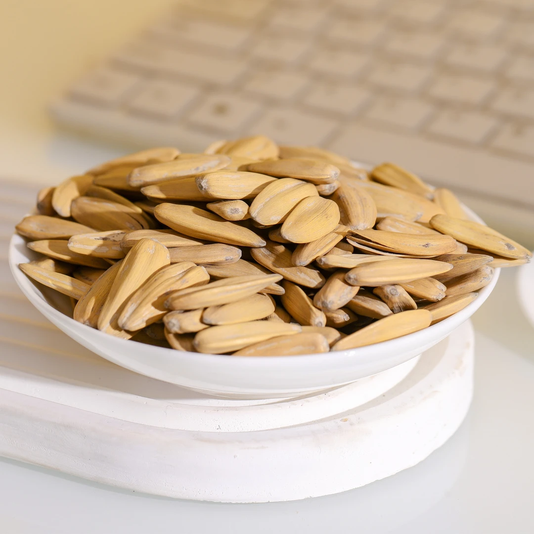 熊抱五香瓜子50g古法托皮葵花籽打手瓜子休闲小零食