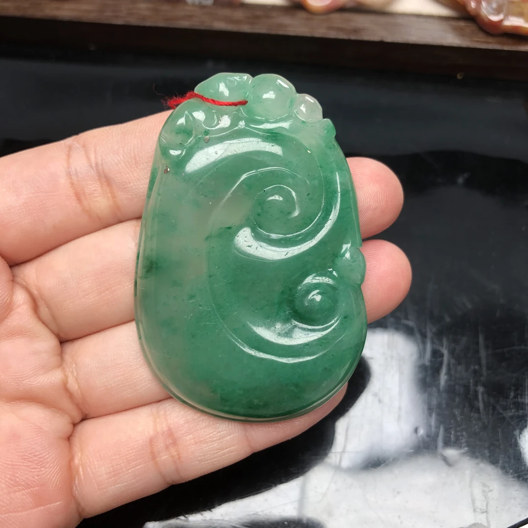 非洲翠雕刻件直播间漏