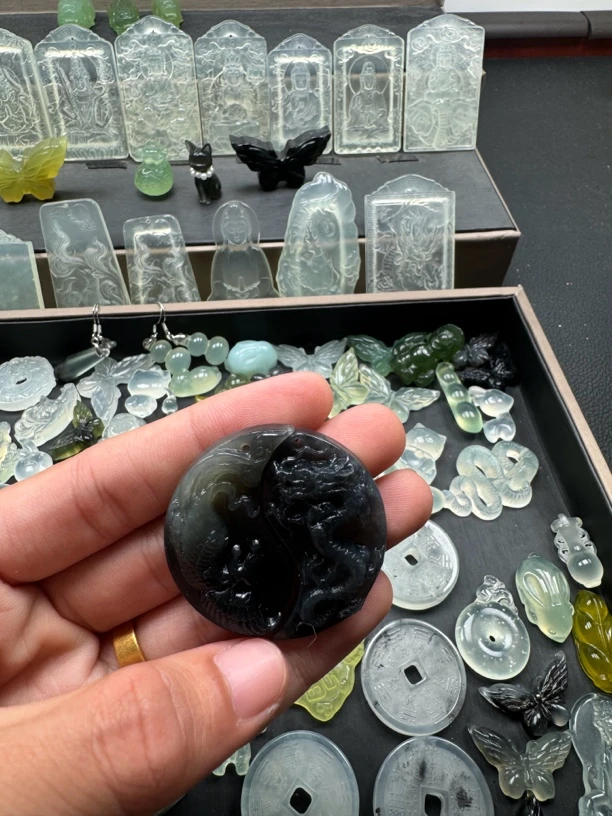 岫玉情侣龙凤对牌