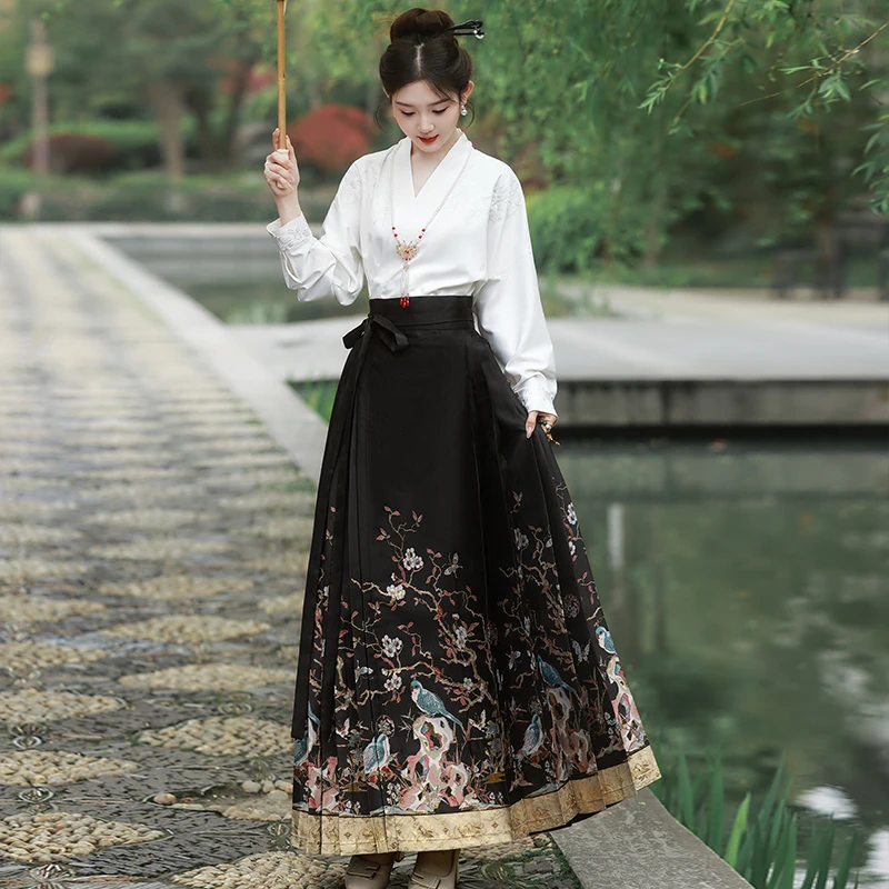 【喜上眉梢】2024新款中国风黑色春夏款织金妆花汉服小个子马面裙