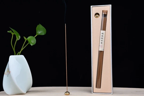 鹅梨帐中香十克装