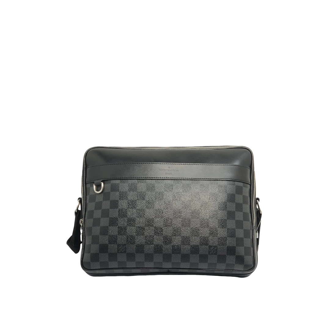 95新 LouisVuitton/路易威登 黑棋盘格单肩包/3035号男士男款时尚