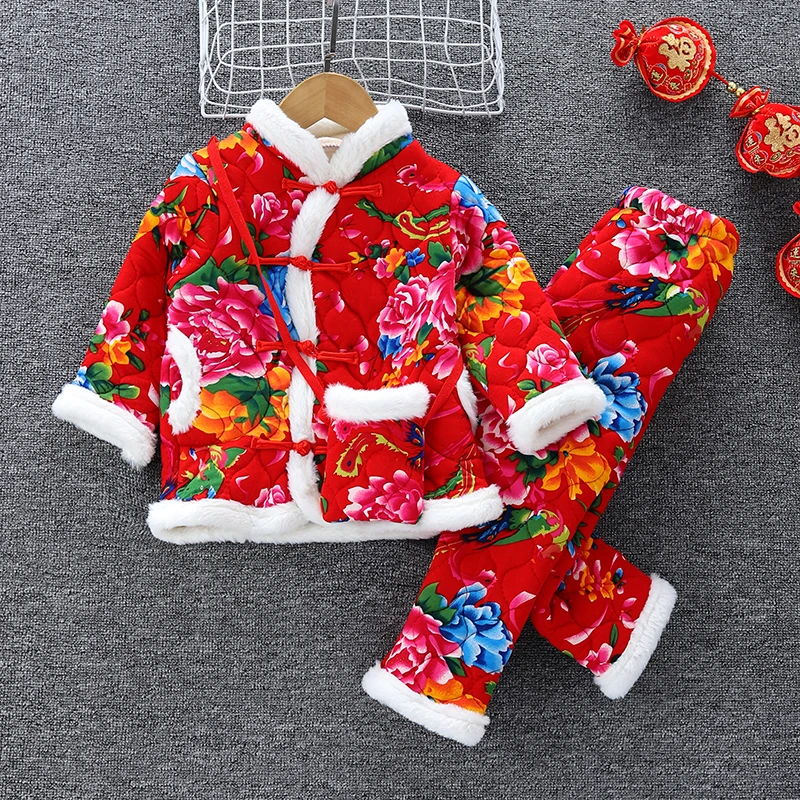 【热销 】冬季儿童加绒保暖套装女童宝宝加厚冬季拜年服（带包包）