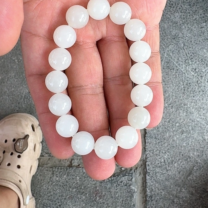 和田玉手串未镶嵌天**情多样性