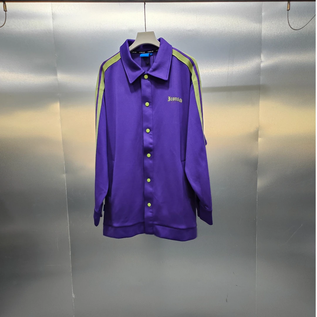 E03-120106-IOC春秋季正面小印花时尚休闲外套