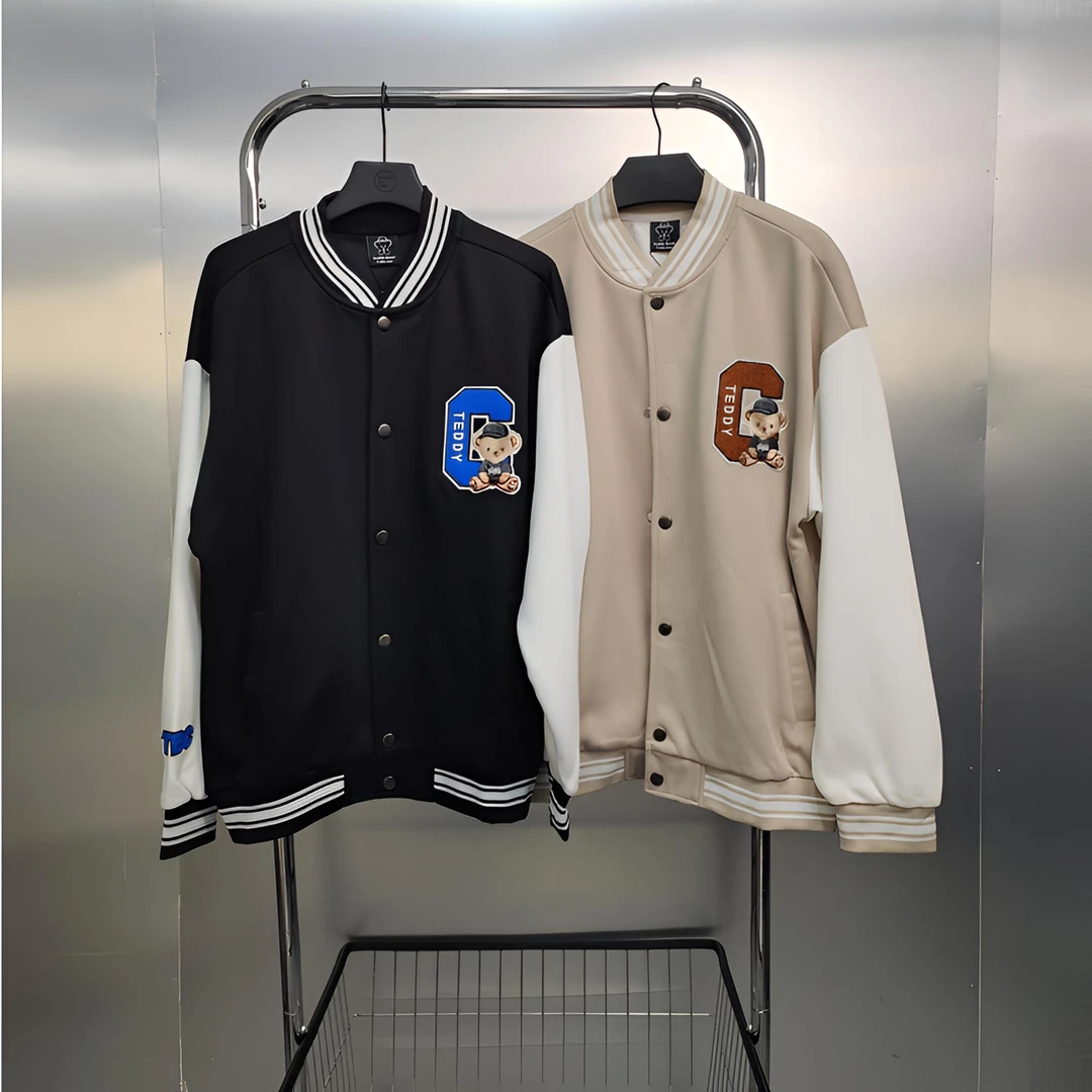 P09-P10-82804-TED春秋季正面小熊印花时尚潮流外套