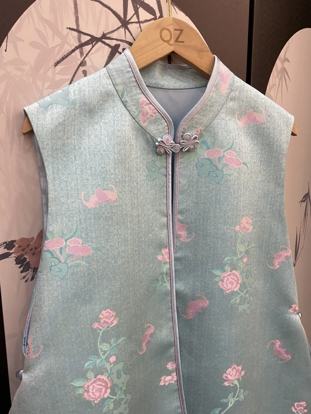 上九楷山石牡丹马甲