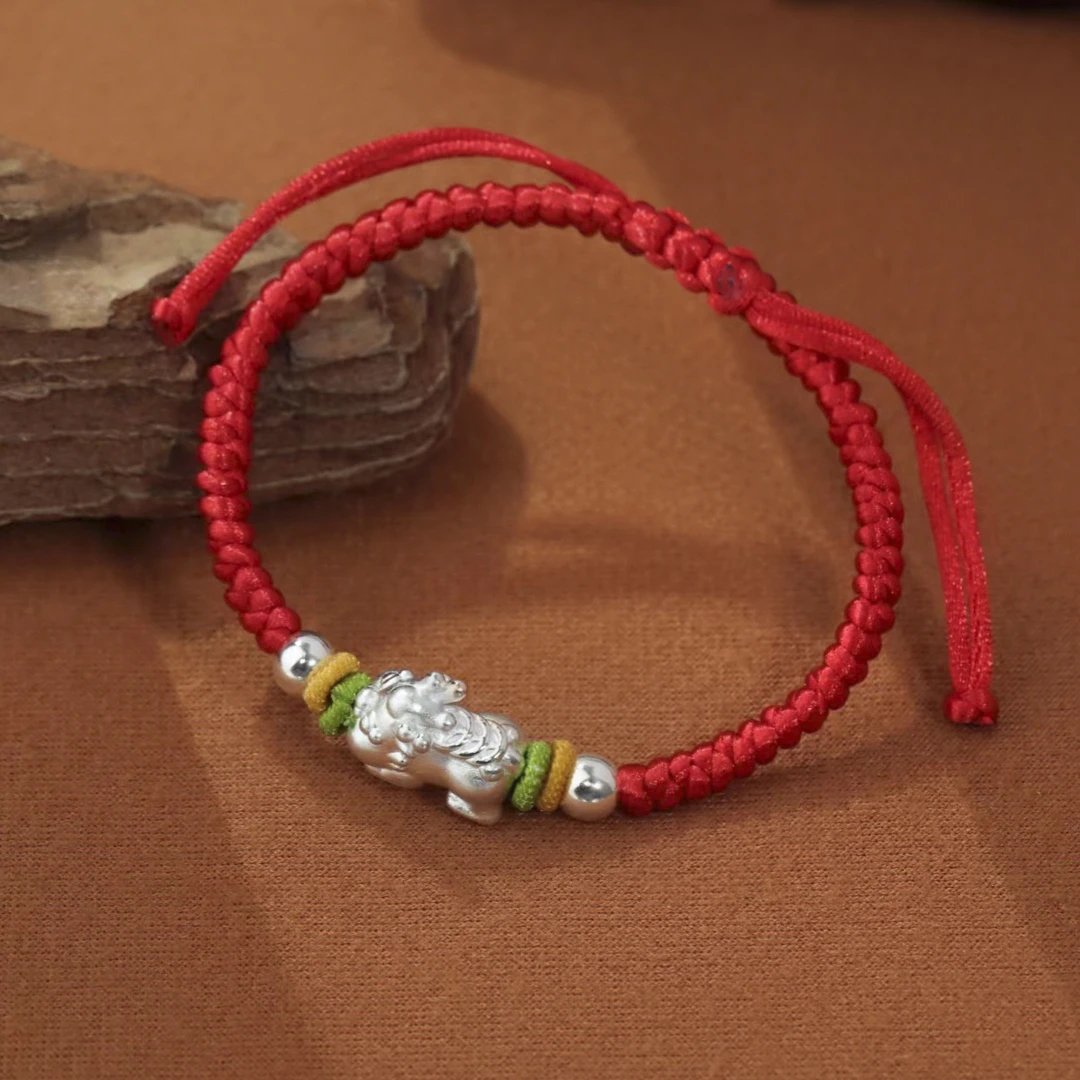 格格银楼 足银手链 3D硬银小龙红绳手链百搭时尚手绳编绳编织手工