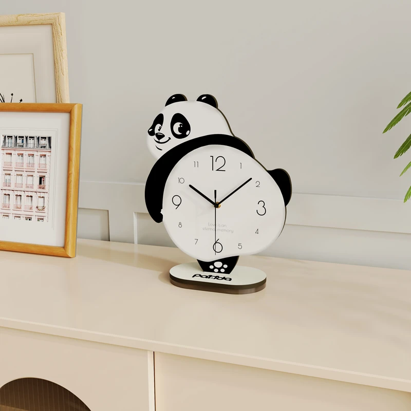 桌面新款可爱熊猫座钟时尚简约个性原木钟表大气创意卧室石英钟