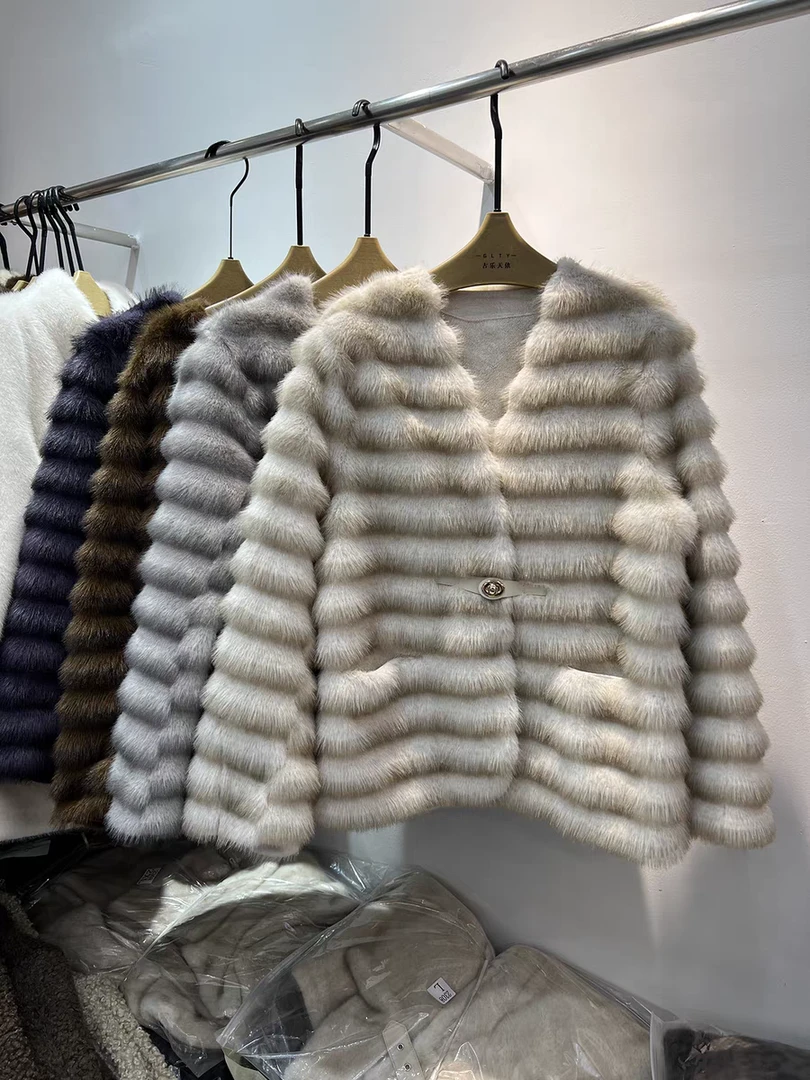 人造皮草 {喜乐姿}2024冬季新款外套女时尚气质宽松加厚外套女