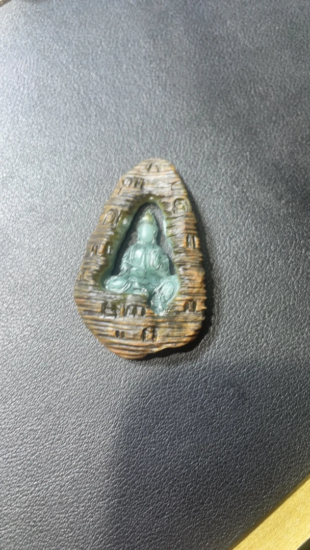 纯天然缅甸a货翡翠