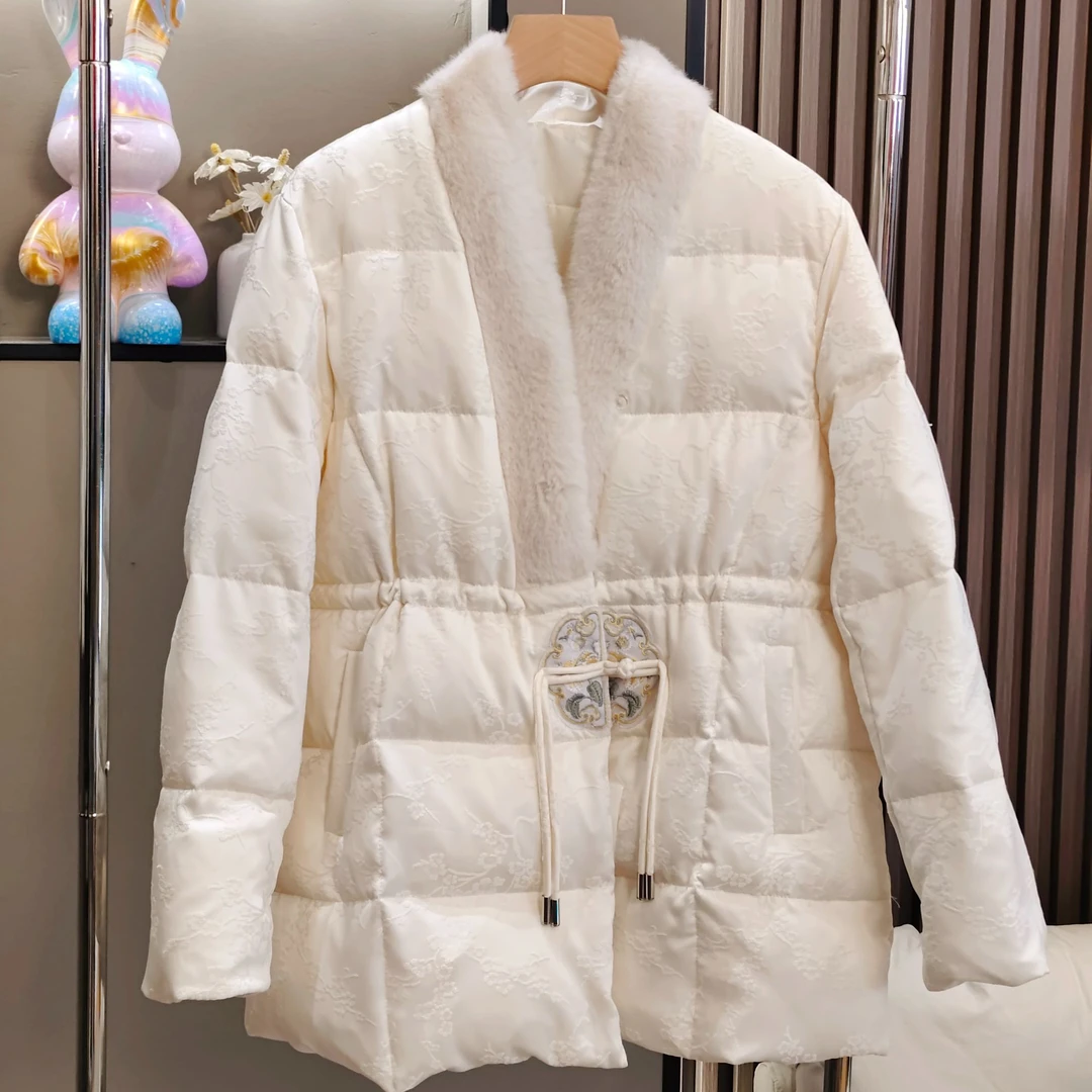 wy中式国风拼接羽绒服新款盘扣提花收腰外套qy2404