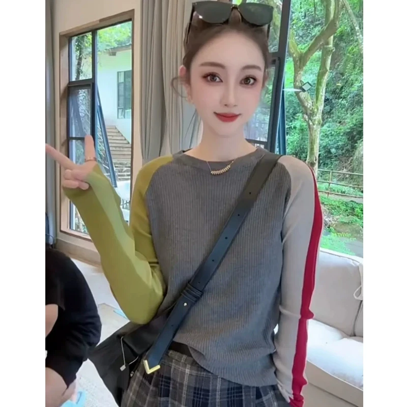 时髦圆领拼接撞色长袖针织衫女2024秋季新款修身显瘦百搭减龄上衣