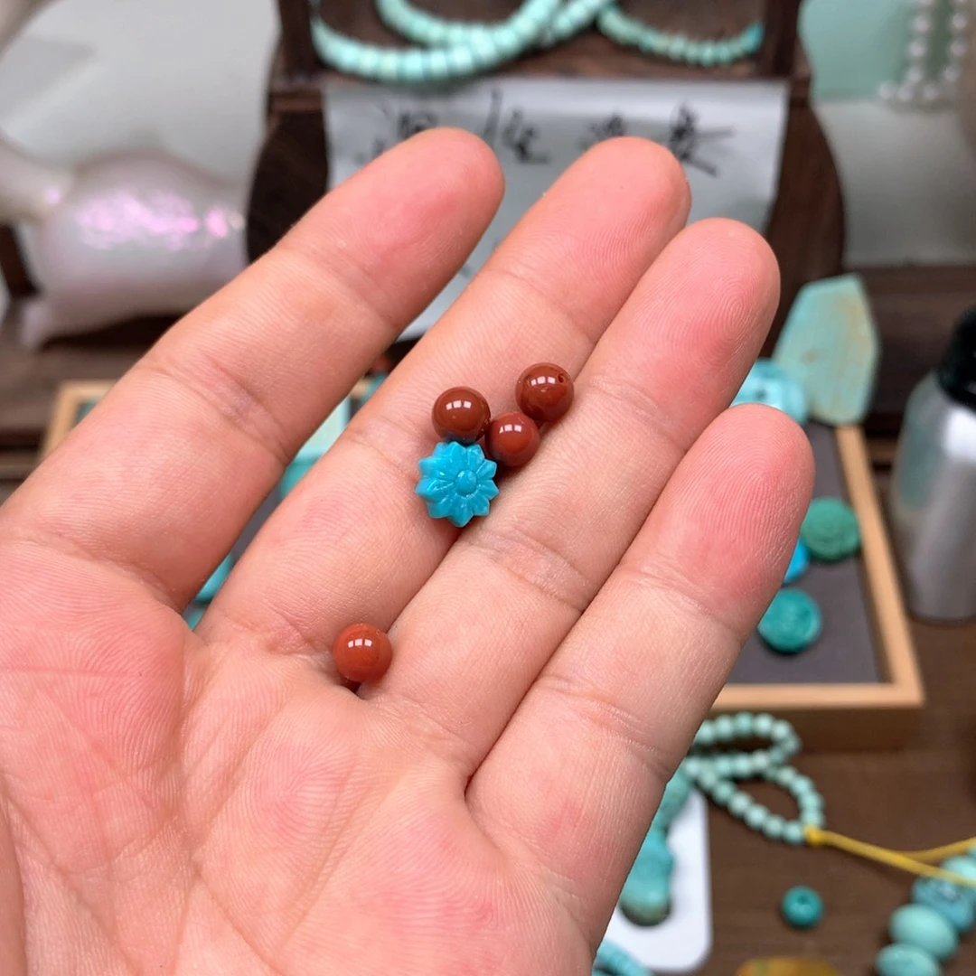 南红玛瑙雕刻未镶嵌
