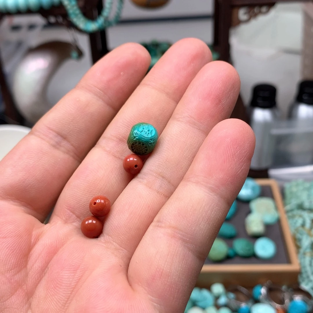 南红玛瑙雕刻未镶嵌