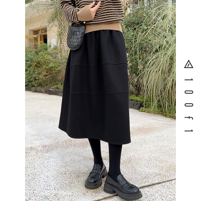 茧型毛呢半裙，小众设计师风，细腻紧实更保暖，时髦百搭F9875