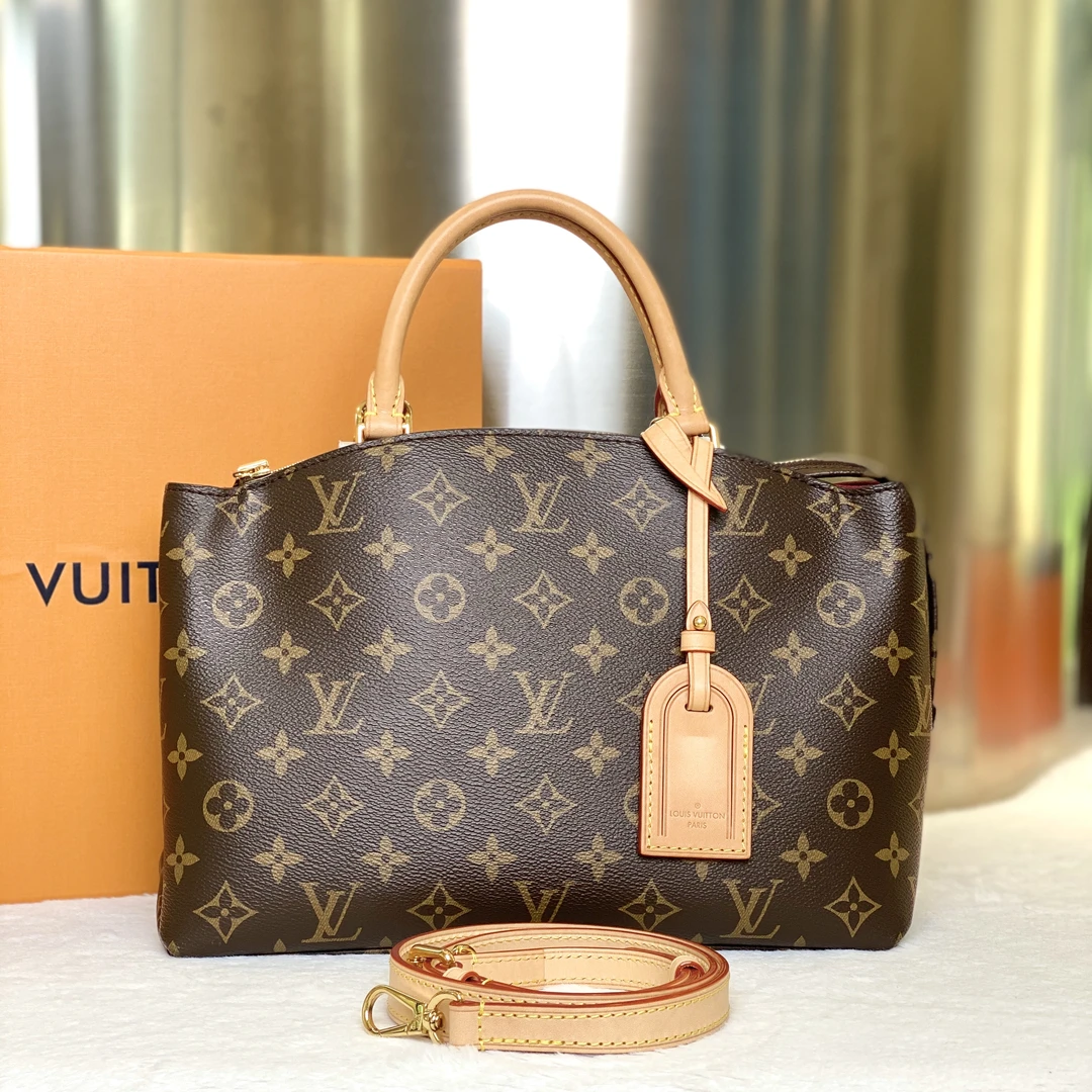 99新 LouisVuitton/路易威登 古有98新LV新款蒙田斜挎包5033