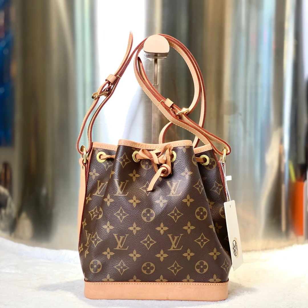 99新 LouisVuitton/路易威登 古有98新LV水桶包小号斜挎包9769