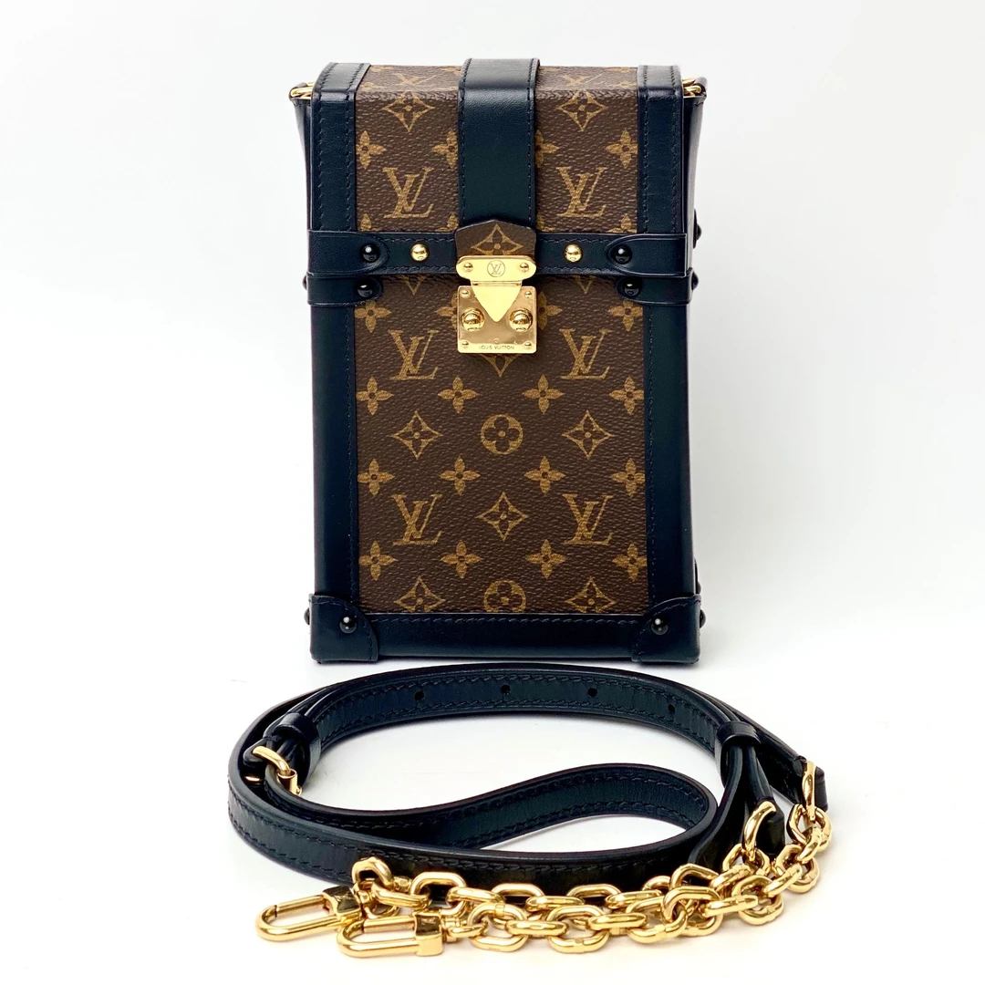 99新 LouisVuitton/路易威登 古有98新LV老花拼黑手机包4868
