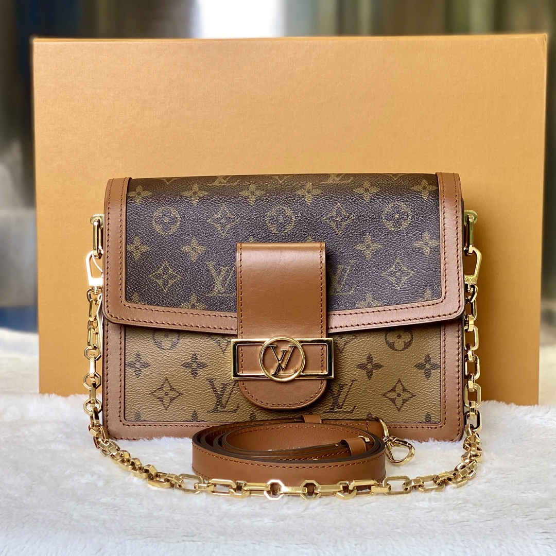 99新 LouisVuitton/路易威登 古有99新LV达芙妮中号包经典5360