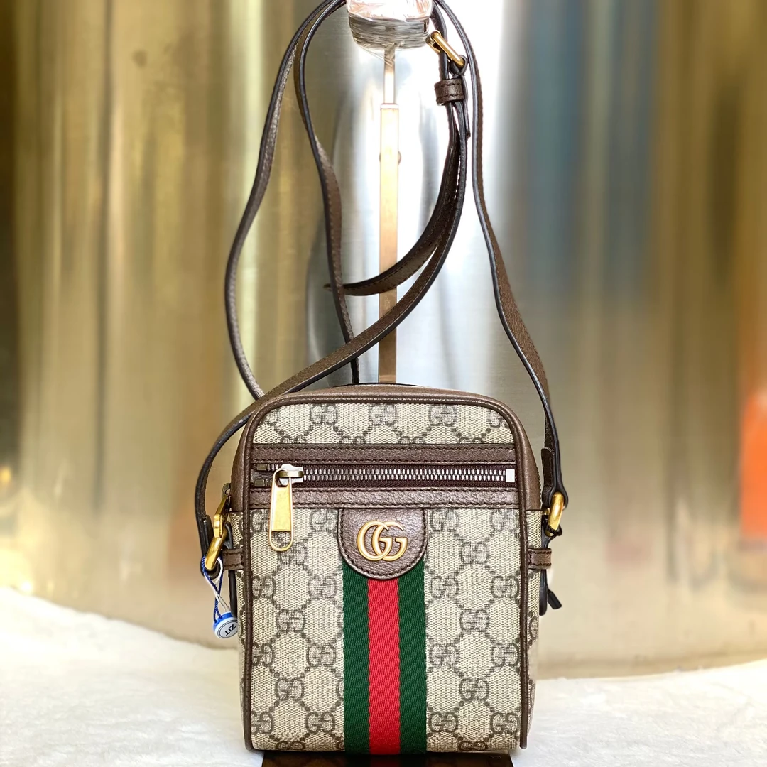 99新 GUCCI/古驰 古有98新古驰GUCCI相机单肩斜挎包5435