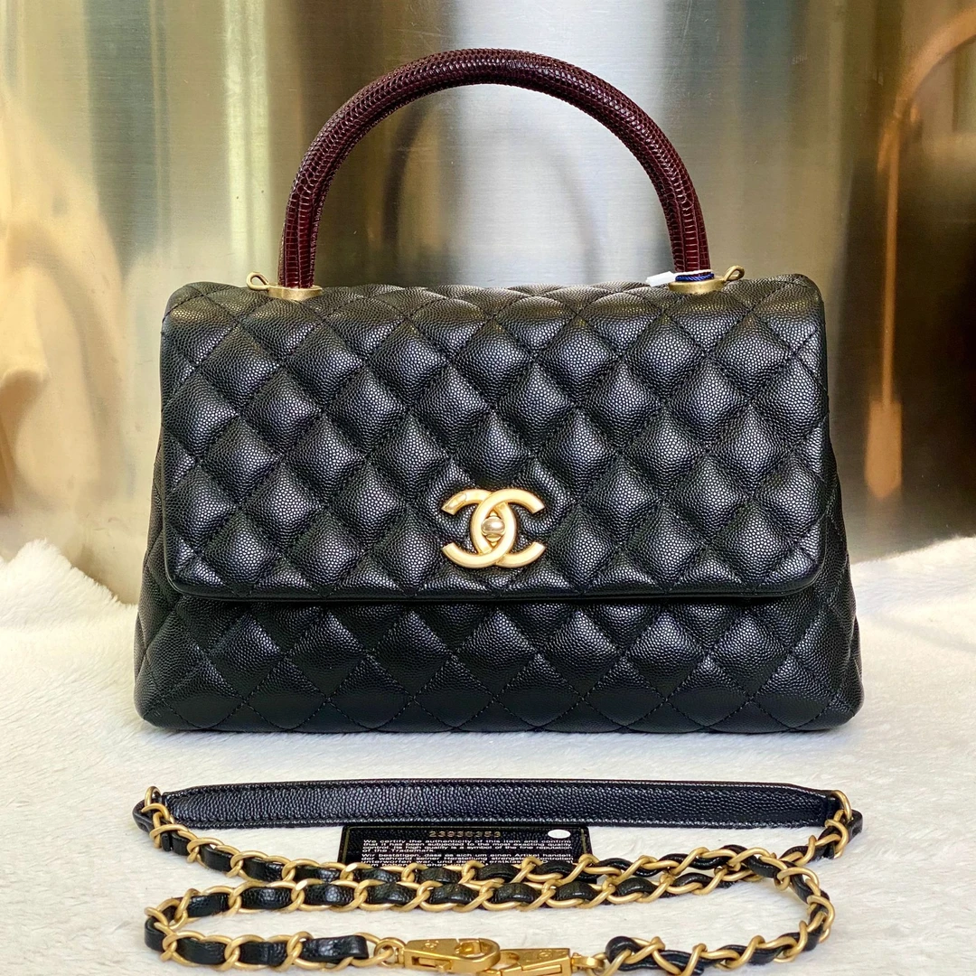 99新 Chanel/香奈儿 古有98新cocohandle中号黑金菱格纹包8287
