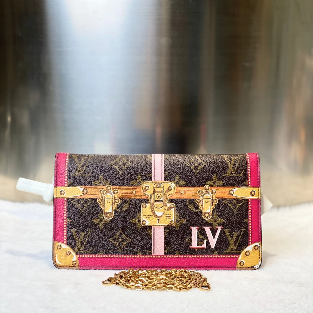 爱马98新LV宫廷限量链条包斜挎6127