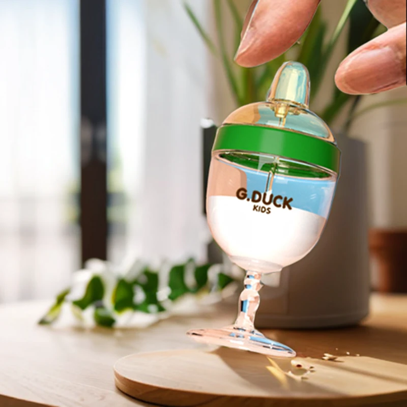 宝宝高脚杯创意喝水喝奶防呛学饮杯防摔鸭嘴杯牛奶杯新款酒杯奶瓶
