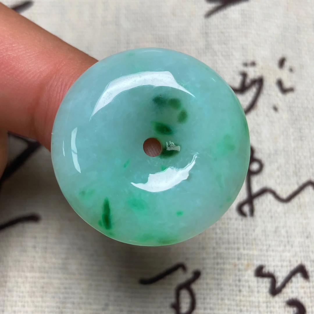 天然缅甸翡翠A货细糯阳绿平安扣种老玉质细腻油润无纹裂