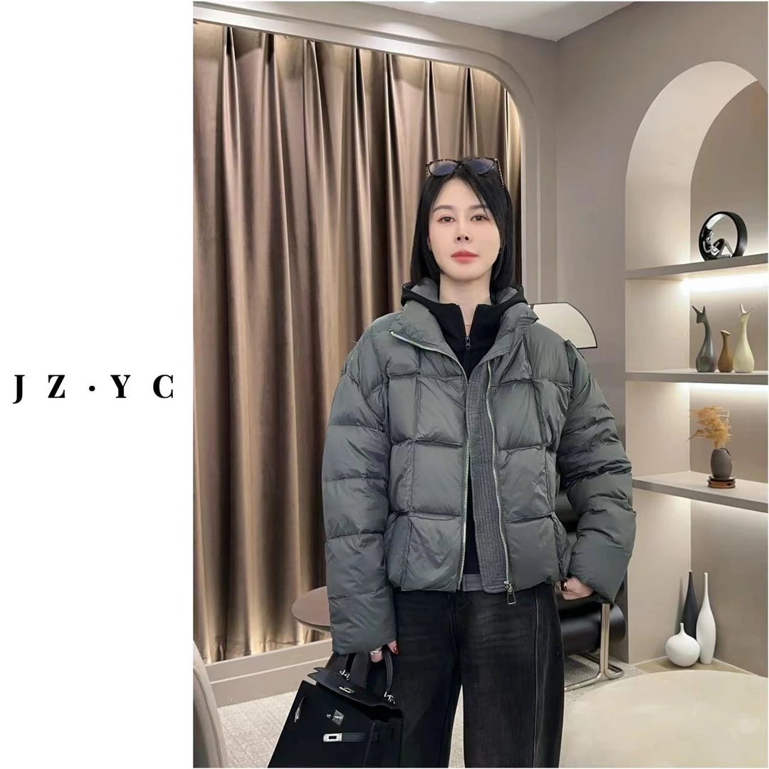 【洁子推荐】2024冬季241197新款立领手工褶皱压格羽绒服JZYC