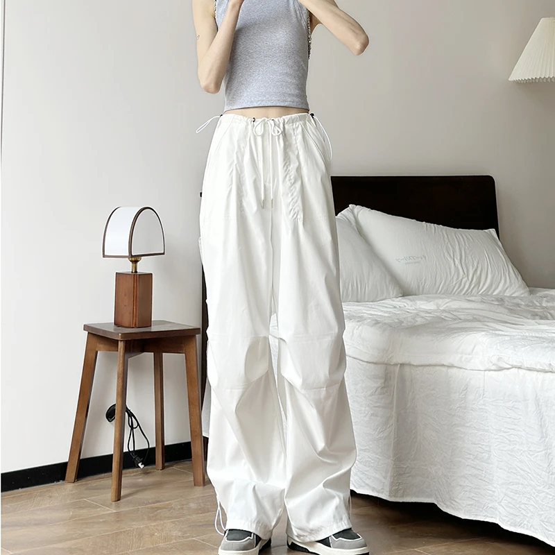 白色工装裤女秋季2025新款爵士舞美式跳舞休闲直筒小个子降落伞裤