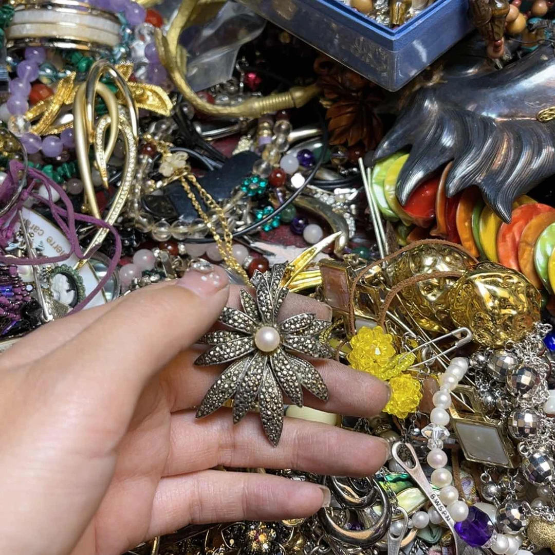 【闪购商品】密胺摆件培*灰