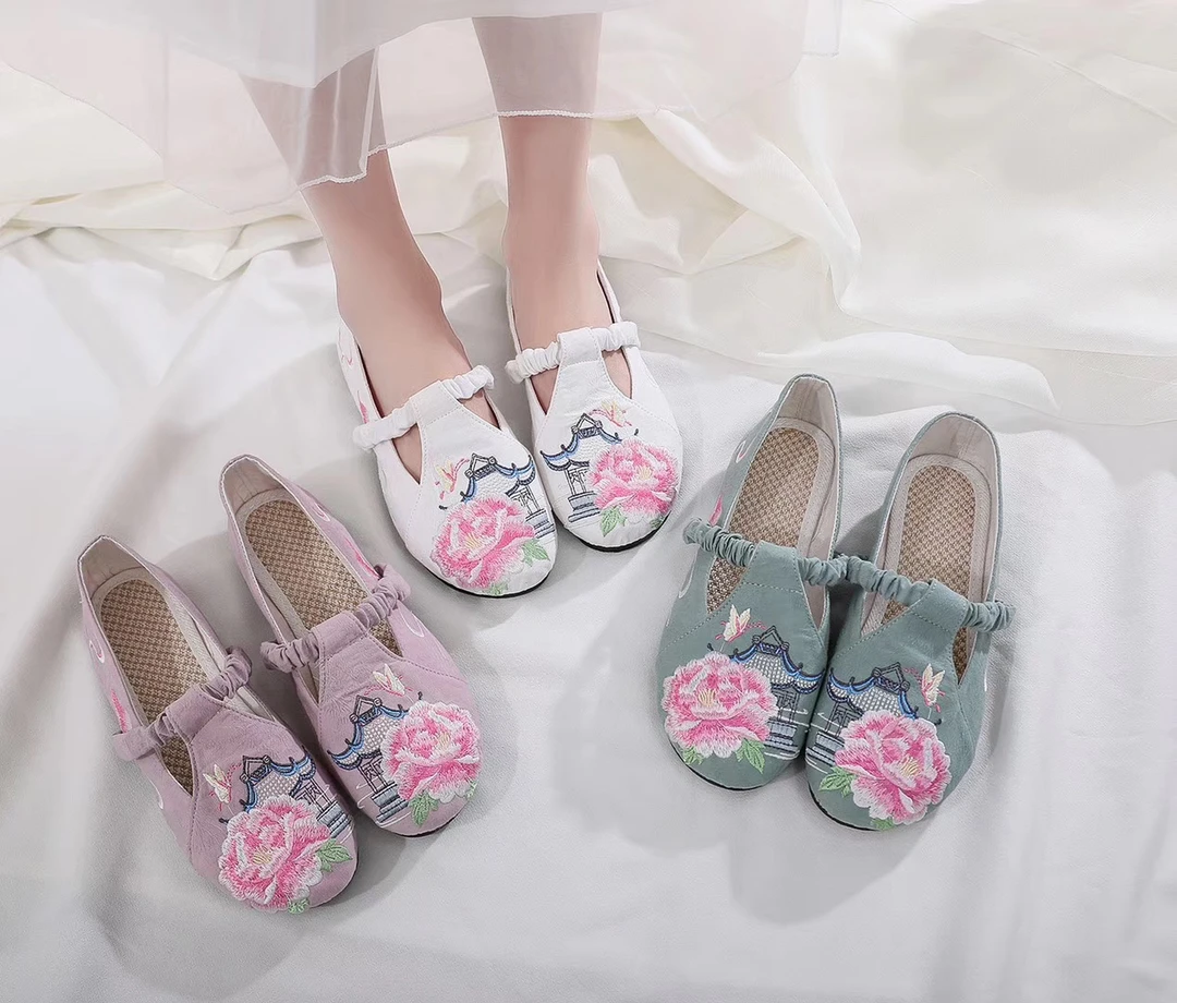 断码福利 老北京布鞋果冻底女绣花鞋民族风一脚蹬舒适妈妈鞋