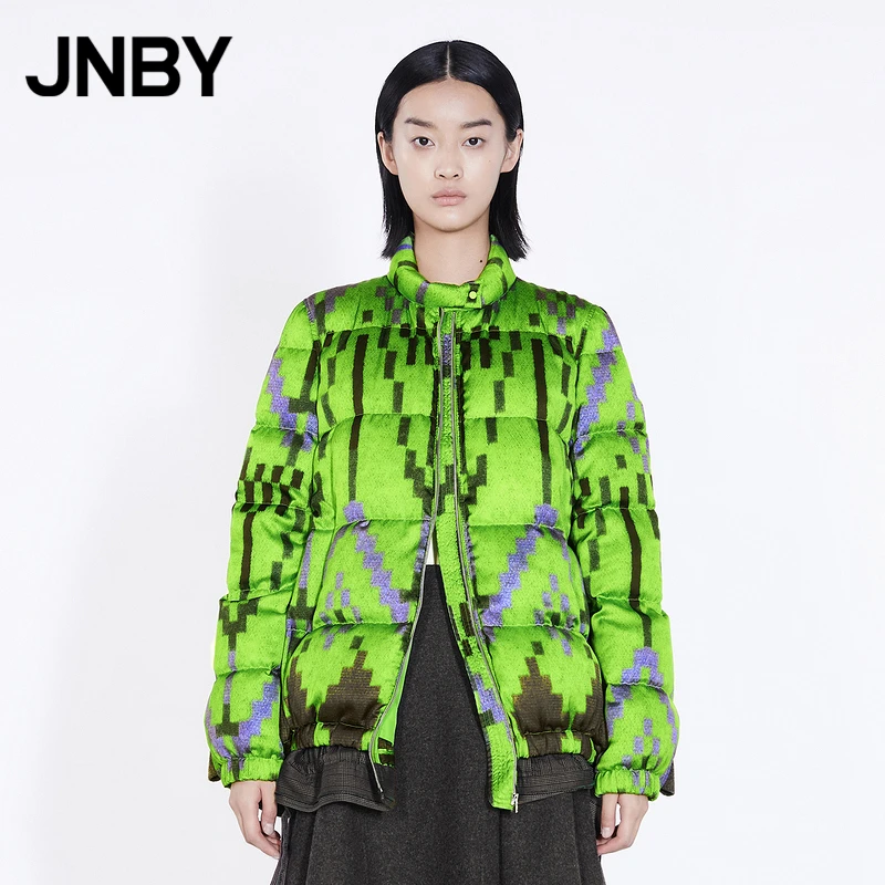 JNBY/江南布衣冬季羽绒服假两件拼接时尚印花暖舒适5L8C13450