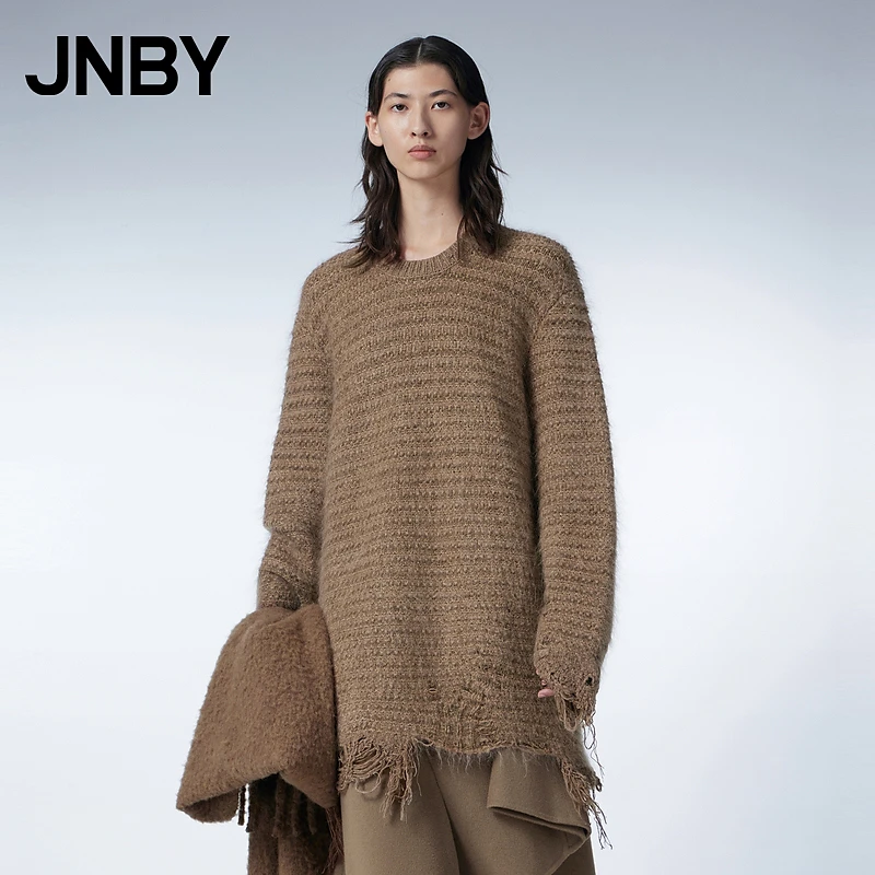 JNBY/江南布衣秋冬小香风流苏针织衫女圆领宽松简约通勤5N0312410