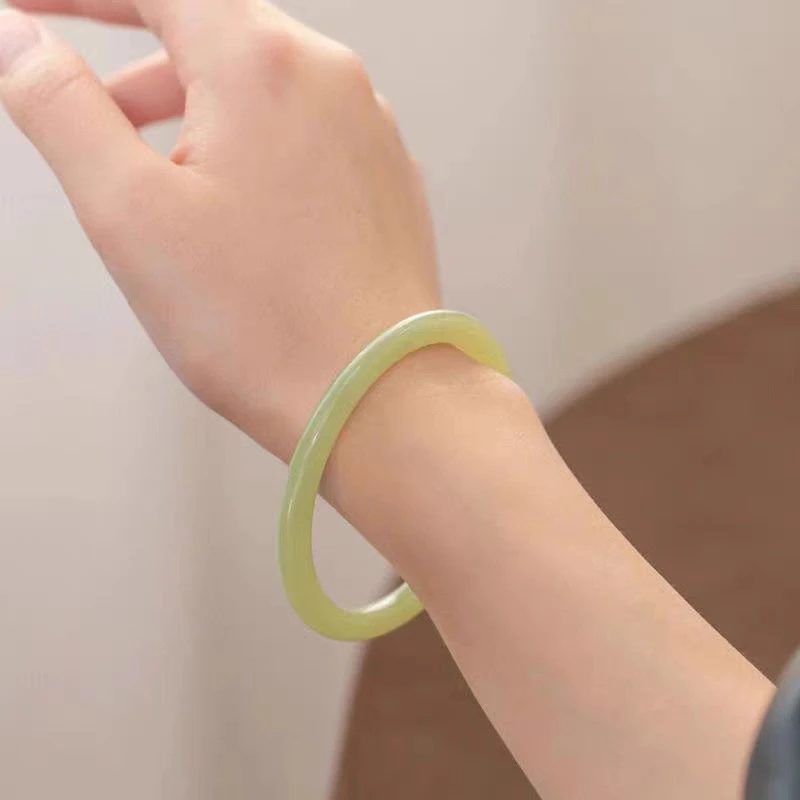 非金属珐琅手链 【颜色款式圈口随机一个]请勿中差 评少女