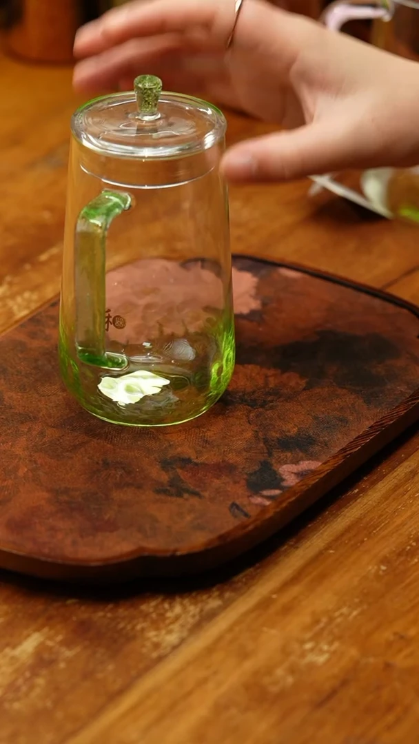【闪购商品】禾器/青霓杯/绿金色