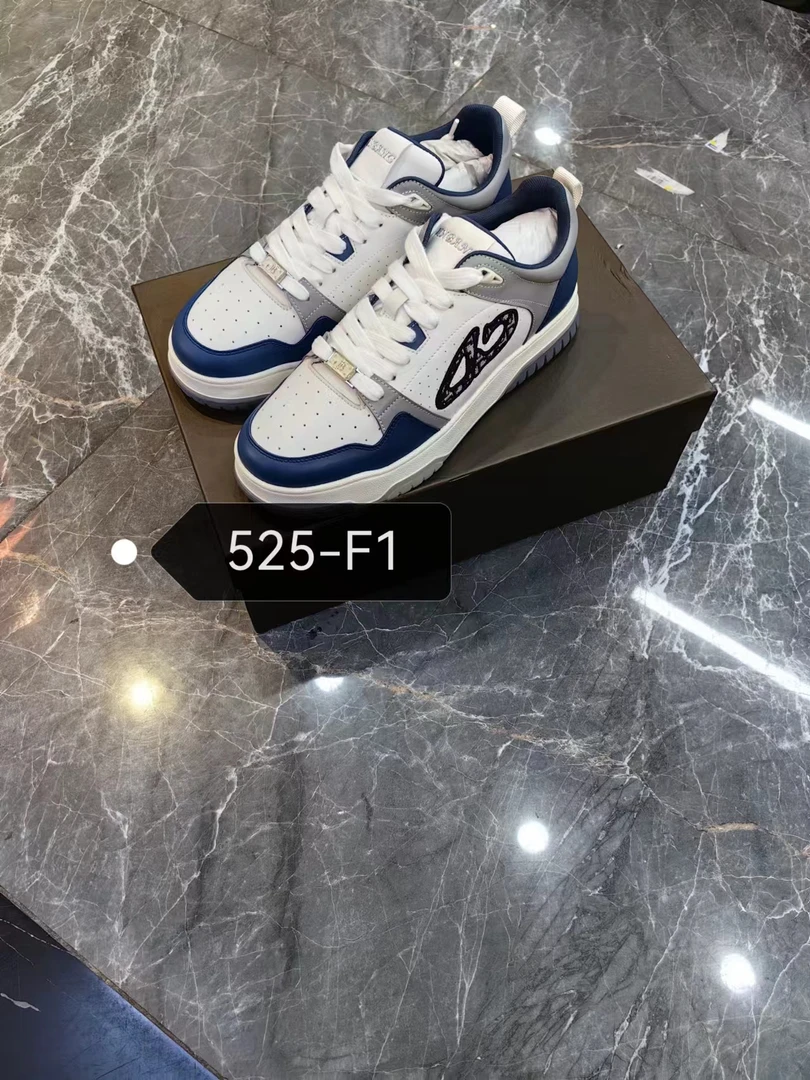 2024男鞋秋冬时尚休闲百搭低帮经典潮流