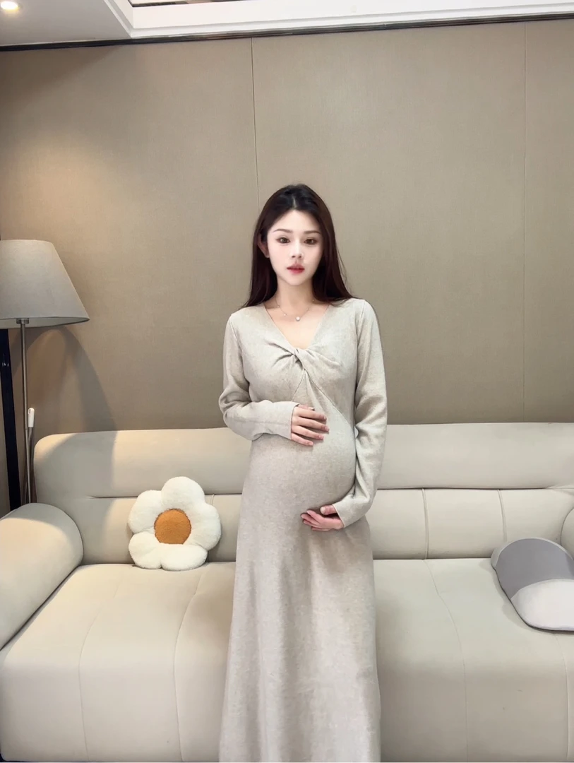 孕妇装V领显瘦孕妇连衣裙时尚百搭孕妇毛衣裙