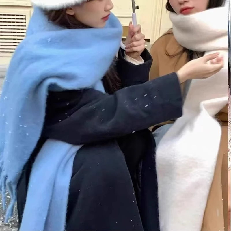 蓝色围巾女冬季氛围感加厚保暖纯色防寒高级韩系马海毛围脖披肩潮