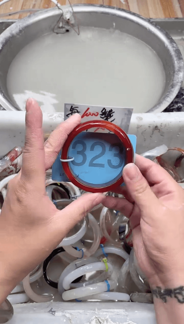 【闪购商品】玛瑙/玉髓手镯未镶嵌5758