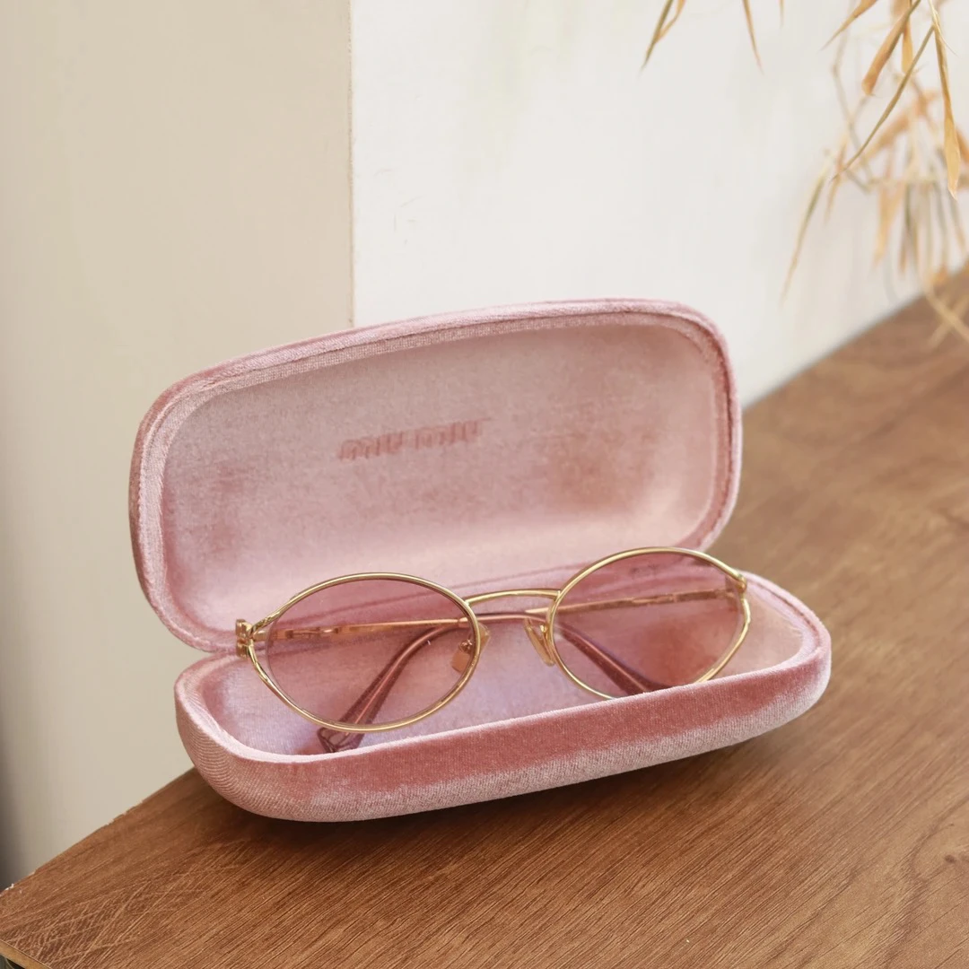 全新未使用 MIU MIU/缪缪 MIUMIU 复古粉色圆框眼镜